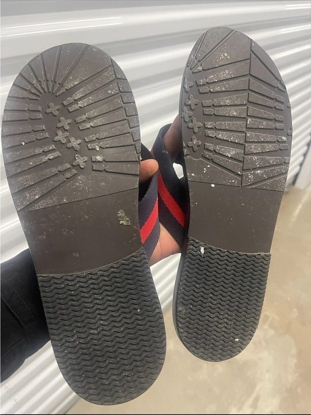 Navy Flip Flop Sandals with Red Stripe Sz 11